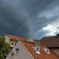 Nevreme iz Slavonije stiglo do Bačke, moguć grad i udari olujnog vetra