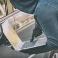 Automobil nestaje za 60 sekundi: Nova tehnologija koju lopovi koriste šokirala vozače!
