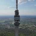SRAMNO Uprava Avalskog tornja nazvala "Studenti pobeđuju" zloupotrebom, a video završila transparentom "Srbija pobeđuje"