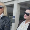 Lepa Brena na večeri sa vanbračnim sinom Miroslava Ilića: Nazdravili uz vino FOTO