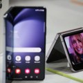 Samsung predstavio nove modele preklopnih telefona