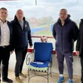 Dobili sportsku opremu: Stigla donacija za fudbalske klubove iz Opštine Nova Crnja (foto)