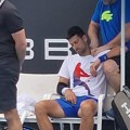 Novak trenirao pred osminu finala AO: Da li bi ovaj momenat trebalo da nas zabrine?
