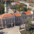 Tri manifestacije za 4 dana u Bečeju Trg oslobođenja u znaku muzike, rukotvorina i humanosti