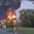 Snažne detonacije širom Rusije! Bukti rat, gori naftna rafinerija, zapaljena i stambena zgrada (foto/video)