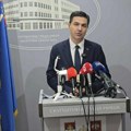 Gradonačelnik Pavlović predstavio Skupštini izveštaj o radu. Opozicija napustila salu tokom prezentacije