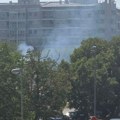 Požar na Novom Beogradu: Dim prekrio blokove, stižu vatrogasci