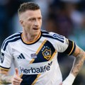 Marko Rojs produžio ugovor, igraće fudbal i dalje!
