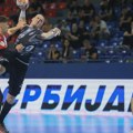 UŽIVO - Još jedan navijački skandal, prekinuta finalna utakmica u Novom Sadu, čeka se rasplet!