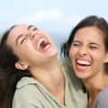 Smeh i humor nisu samo kratkotrajni beg od briga, pokreću niz pozitivnih procesa u telu koji štite od bolesti