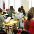 Počela podela besplatnih udžbenika školama. Učenicima će se deliti od 1. septembra, a evo koji osnovci imaju pravo na njih