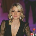 "Herceg Novi je moj temelj i uvek će biti deo mog identiteta", Dragana Dabović o ulogama, poslu i odrastanju