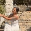 Prodala kuću Novaku Đokoviću za 2,9 miliona evra, pa sagradila novu: Elena pokazala vilu na Kosmaju