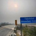 Požari u Kanadi približili se velikom gradu: Snažan vetar ubrzava širenje vatre, automobili se topili dok su ljudi bežali…