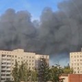 Ogroman požar u Sankt Peterburgu: Stubovi dima prekrili nebo iznad grada! (video)
