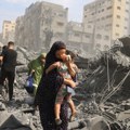 Izrael i Palestinci: UN kažu da su Izrael i Hamas počinili ratne zločine - šta kaže pravo