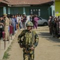 Napad militanata u Indiji: Autobus sa hodočasnicima sleteo u klisuru, devet osoba poginulo