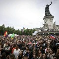 Hiljade ljudi protestuje u Parizu protiv krajnje desnice