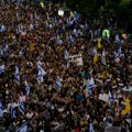 Protesti u Izraelu jačaju, za sutra planiran generalni štrajk nakon što još 6 talaca pogine u Gazi