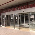 MUP: Dekan Ekonomskog prijavio problem, sumnja se da je nađena droga u vodokotliću