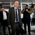 Po receptu iz devedesetih, vlast namerava da univerzitet stavi pod svoju šapu