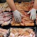 Zaplenjeno 40 tona piletine zaražene salmonelom u Kruševcu! Meso bez odgovarajuće dokumentacije o poreklu, uhapšeni otac i sin…