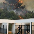 Požari u Crnoj Gori: Borba sa vatrom od severa od juga