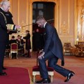 Bekam postao vitez: Kralj Čarls odao veliko priznanje slavnom fudbaleru! (foto)