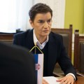 "Svaki dan mora da opravdava svoju putovnicu najbanalnijim uvredama na račun Vučiča!" Brnabić reagovala na objavu Zdravka…