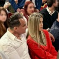 Bivši Jovane Jeremić na koncertu Vesne Zmijanac sa novom devojkom: Pekar smuvao opasnu bombu, ne pušta je (foto)