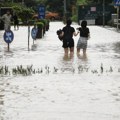 Najmanje četiri osobe poginule, četiri nestale u poplavama u Vijetnamu