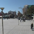 Ogrlica od bisera na Kraljevom trgu