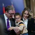 Vučić najavio novu pomoć države! Po 35.000 dinara dobijaće ova grupa građana, a evo na šta će moći će da ih potroše
