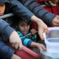 U Gazi neizbežno masovno umiranje od gladi, upozoravaju nadležni