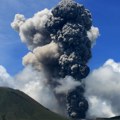 Uzbuna: Eruptirao vulkan FOTO/VIDEO