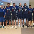 Dočekani gromoglasnim aplauzom: Srebrni basketaši stigli u Srbiju