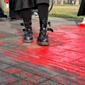 Studentkinji polomili vilicu, SNS ih naziva „junacima“: Počinje suđenje naprednjačkim batinašima