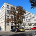 Saopštenje za medije roditelja učenika Pete beogradske gimnazije: Traži se hitno skraćenje školske godine zbog nesnosnih…