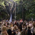 Beograđani na adresi Gorana Vesića