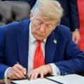 Trump: Ozbiljno razmišljam o izlasku SAD-a iz NATO-a