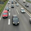 RZS: Broj putnika u međunarodnom saobraćaju skočio 2,6 odsto, vođen aviosaobraćajem i železnicom