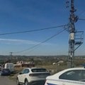 Ugašene opasne materije u magacinu u Barajevu, vatrogasci dogašuju preostale delove objekta