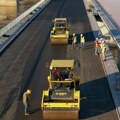 Na mostu preko Moravice oštećen beton i ogoljena armatura