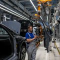 Radnici tri automobilska giganta u štrajku: Mogući gubici i do milijardu dolara, automobili bi mogli poskupeti