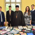 Biblioteci Karlovačke bogoslovije uručeno novih 185 knjiga od Pokrajinske vlade