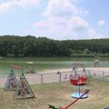 Voda na jezeru u Šumaricama bezbedna za kupanje