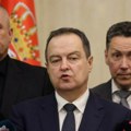 "Biće procesuirani svi koji su učestvovali": Ivica Dačić osudio napade učesnika skupa na Slaviji na policiju