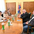 Sastanak Gojković i predsednika Udruženja neurohirurga Srbije