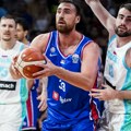 Srpski centar imao neočekivani susret sa "divljom" životinjom: Da li će ona doneti sreću pred Eurobasket?