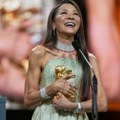 Otvoren 76. Berlinale, Mišel Jeo dobila Zlatnog medveda za životno delo